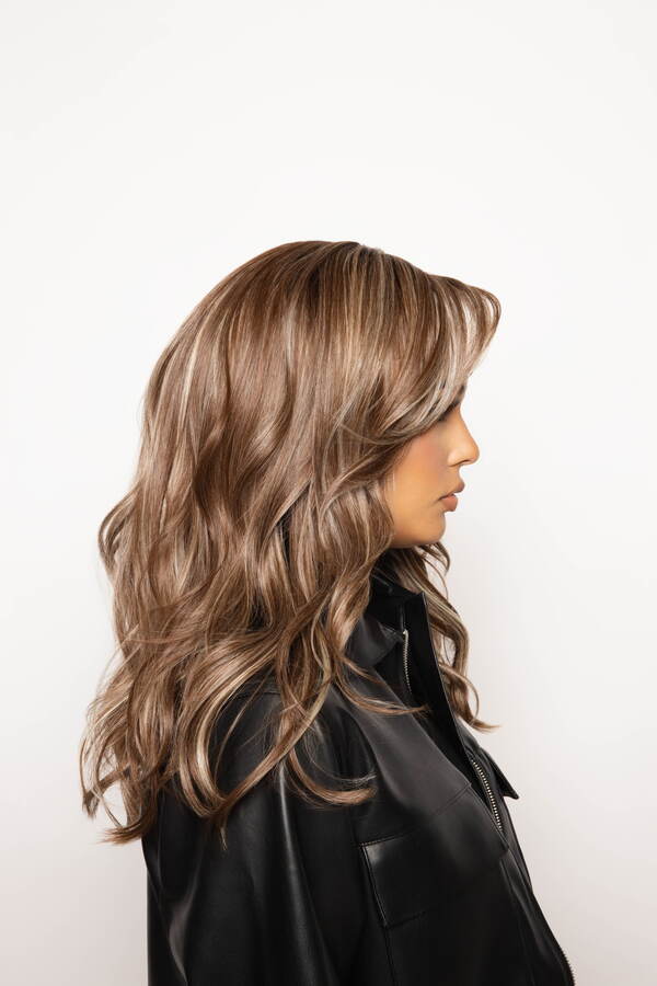 Glam Wavez Wig - Heat Friendly
