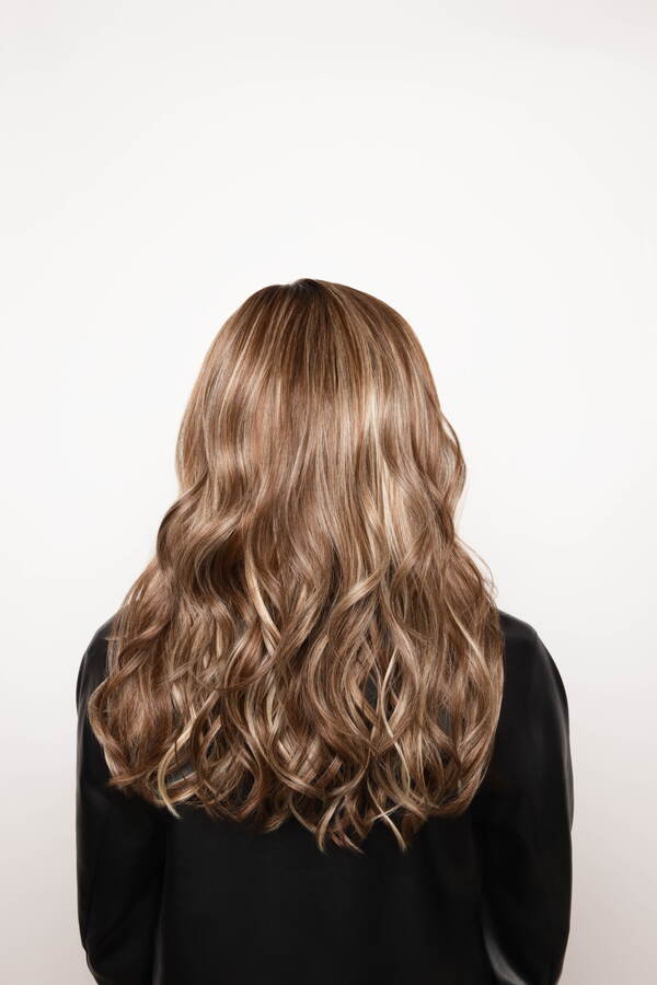 Glam Wavez Wig - Heat Friendly