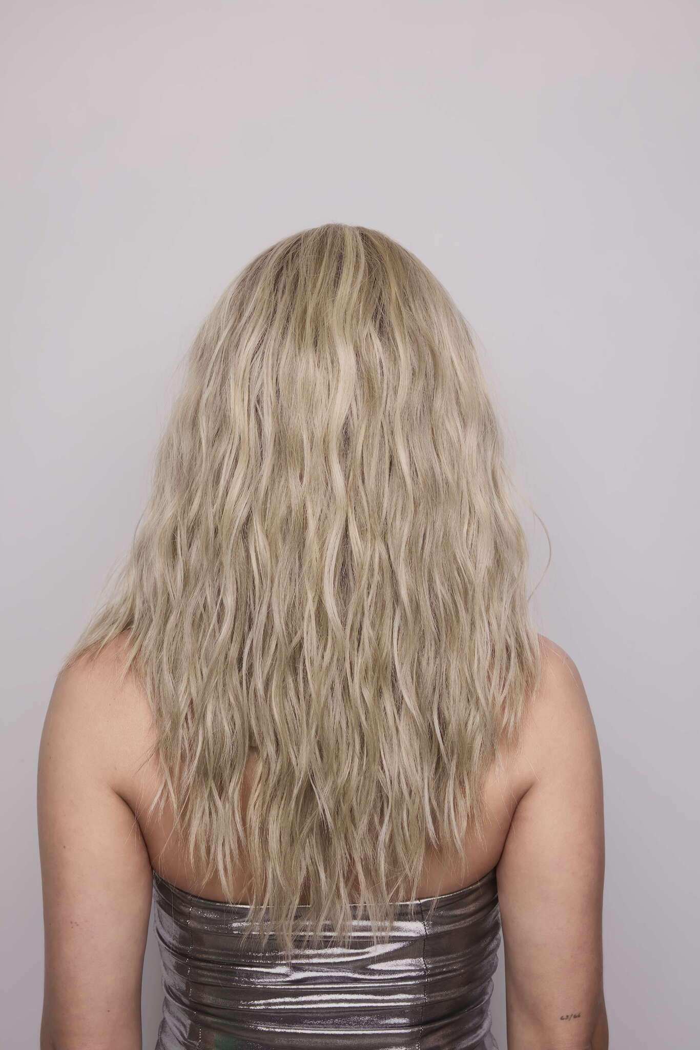 Roxie Wig - Holly Deal (Cherry Merlot)